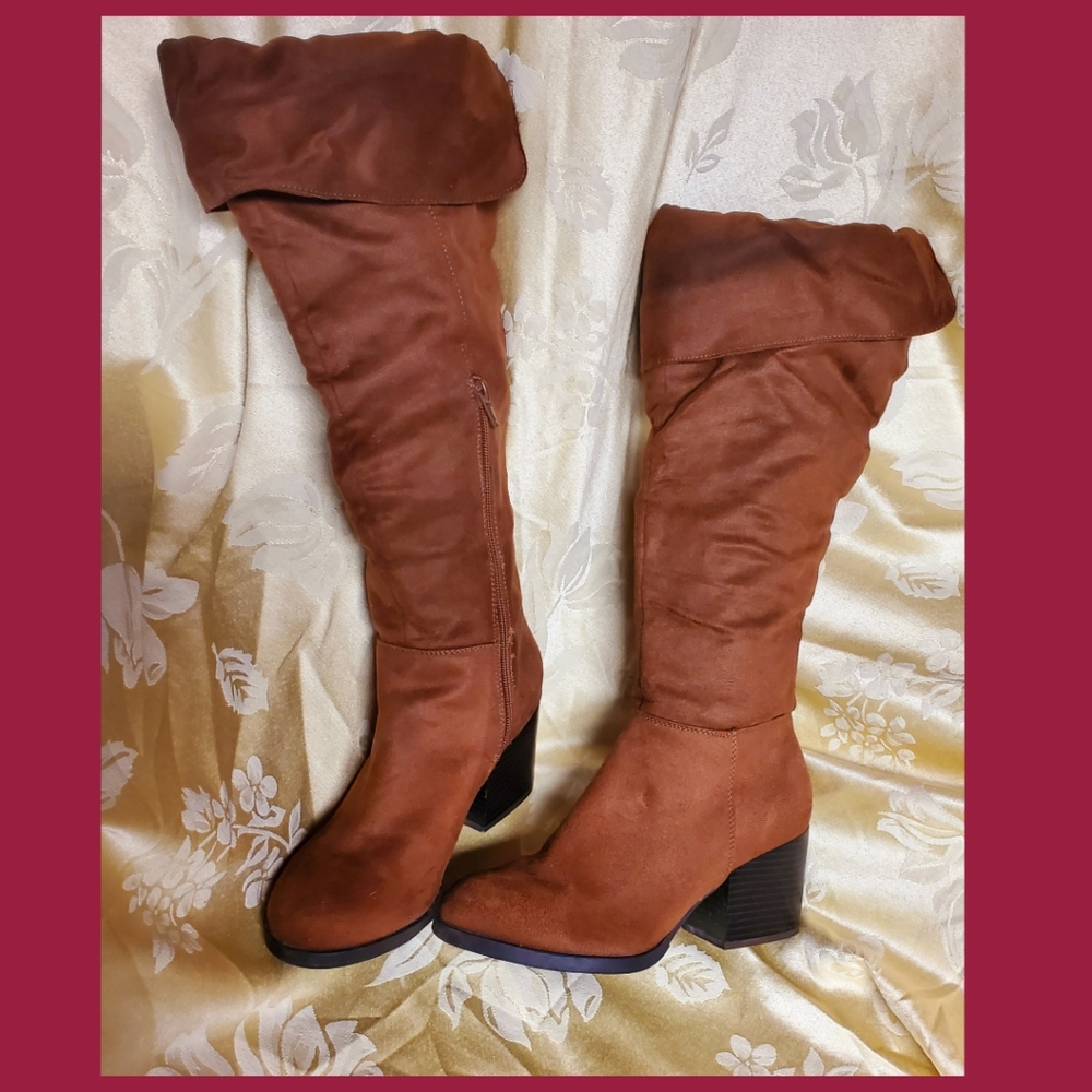 Faux Suede Knee Lenght Boot